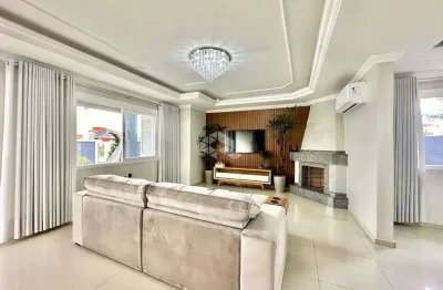Casa 4 dormitórios, 4 suítes, em em atlântida sul - apenas 50 metros da beira mar
