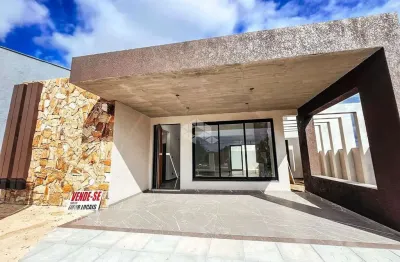 Casa com 3 dormitórios, 1 suite e 3 vagas de garagem em xangri-lá
