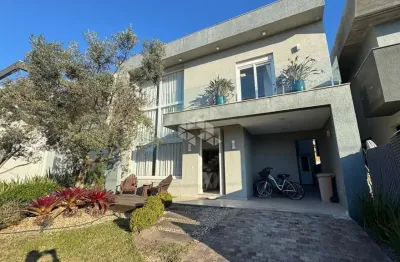 Casa em condomínio fechado com 4 quartos à venda na Rua Rio Camisas, 15, Centro, Xangri-Lá
