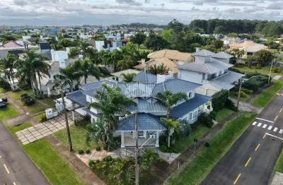 Sobrado alto padrão com 428 m² - conforto e sofisticação em condomínio fechado