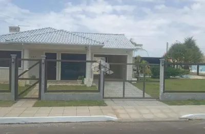 Casa com 3 quartos à venda na Leme, 169, Atlântida Sul (Distrito), Osório