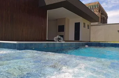 Luxuosa casa de 4 suítes e piscina, no caledônia com exclusividade
