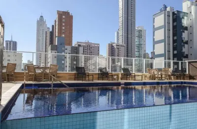 Apartamento decorado 03 quartos , 03 suítes e vagas de garagem
