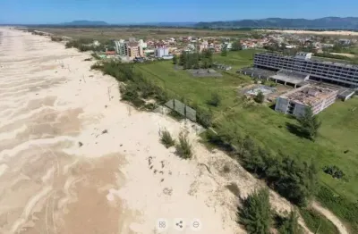 Terreno frente mar com  58.000m² em itapiruba laguna-sc à 1h de florianópolis