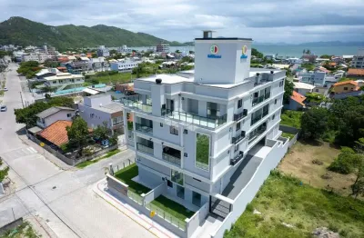 Apartamento garden em bombinhas no mariscal com 1 dormitório e 1 suíte com 1 vaga de garagem