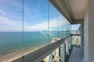 Apartamento com 3 quartos à venda na Rua 207, 35, Meia Praia, Itapema