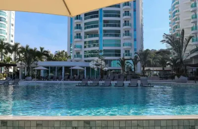 Apartamento diferenciado com  3 quartos sendo suítes e 3 vagas na praia brava em itajaí