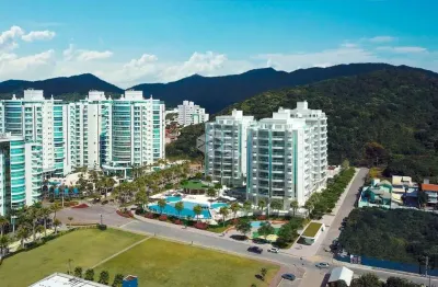 Apartamento com  3 quartos sendo suítes e 3 vagas na praia brava em itajaí