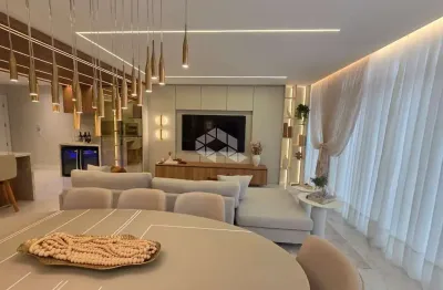 Apartamento com 4 quartos à venda na Rua 2050, 277, Centro, Balneário Camboriú