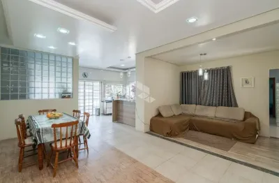Casa 4 dormitórios, 4 vagas prox. ao novo bourbon teresópolis