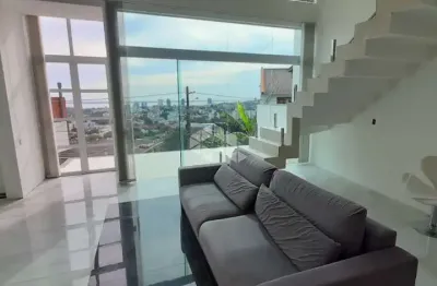 Casa em condomínio fechado com 3 quartos à venda na Rua Alcebíades Antônio dos Santos, 605, Nonoai, Porto Alegre