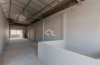 Prédio comercial com 1.200 m2, em ótima localização no bairro floresta