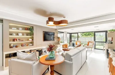 Apartamento Garden para comprar na Chácara das Pedras com 3 suítes