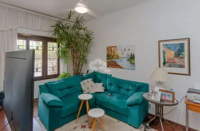 Conforto, versatilidade e localização nobre ? viva ou invista em frente à charmosa Praça Macedônia