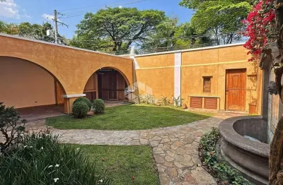 Casa com 3 quartos à venda na Rua Bucareste, 60, Jardim Europa, São Paulo
