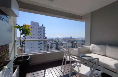 Apartamento semi mobiliado com 3 suítes,  sendo 2 suítes no modelo americana com 2 vagas de garagem