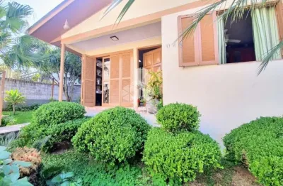 Casa localizada no loteamento vista alegre em uma rua tranquila