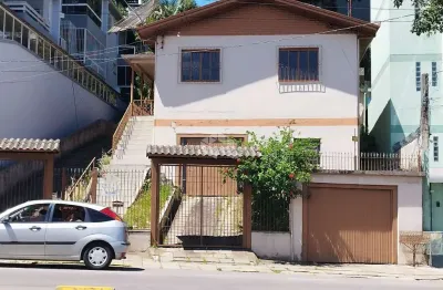 Casa com 3 quartos à venda na Avenida São Roque, 174, São Roque, Bento Gonçalves