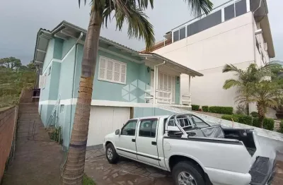 Casa térrea com 5 quartos no bairro santa marta em bento gonçalves/rs