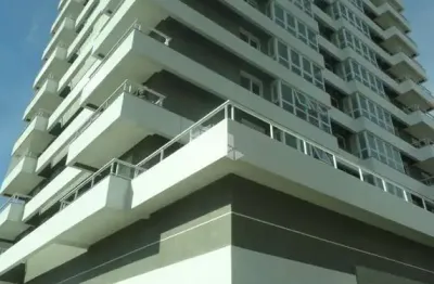 Apartamento de luxo decorado e imobiliado no humaitá