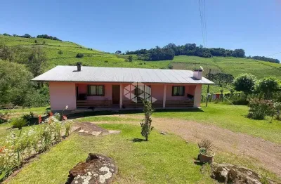 Chácara / sítio com 4 quartos à venda na Linha Armênio Alta, 4, Centro, Monte Belo do Sul