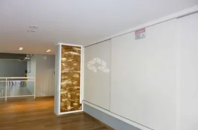 Apto 02 dorm. (01 suíte), 83 m², próximo ao mercado s. lucas.