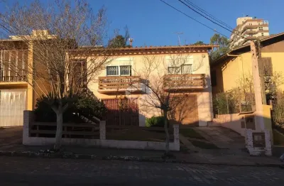 Casa com 3 quartos à venda na Rua Vitório Valenti, 47, São Francisco, Bento Gonçalves