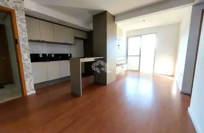 Apartamento de 2 dormitórios localizado a 8 minutos do centro!