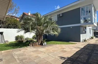 Casa com 3 quartos à venda na hilário clemente matevi, 30, santa rita, bento gonçalves, 250 m2 por r$ 1.500.500