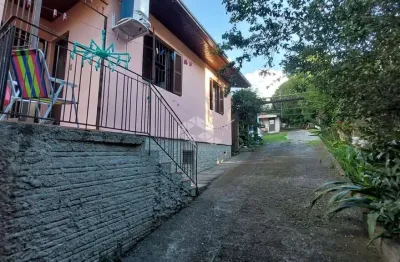 Casa com 4 quartos à venda na Rua José Rossini, 21, Santa Helena, Bento Gonçalves