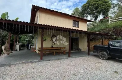 Casa com 3 quartos/dormitórios no bairro varginha, em santo amaro da imperatriz- sc