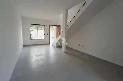 Sobrado com 2 quartos/dormitórios no bairro potecas, em são josé- sc