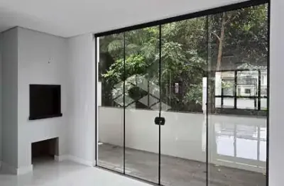 Sobrado com 3 quartos/dormitórios no bairro forquilhas, em são josé- sc