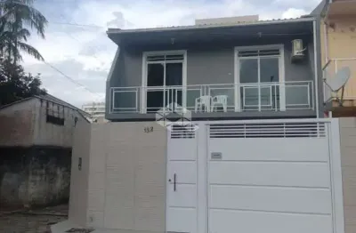 Casa com 3 quartos/dormitórios no bairro abraão, em florianópolis-sc