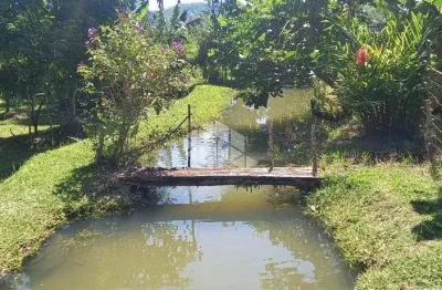 Chácara / sítio com 3 quartos à venda na Geral Da Fazenda, 1, Três Riachos, Biguaçu
