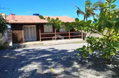 Casa com 3 quartos/dormitórios no bairro passagem do maciambú, em palhoça - sc