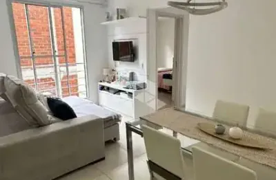 Apartamento semimobiliado com 2 quartos/dormitórios no bairro real parque, em são josé - sc