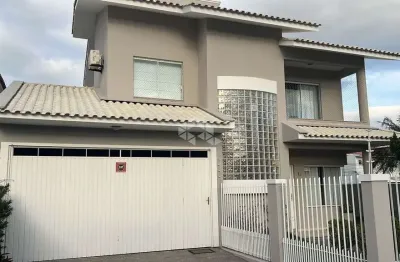 Casa com 3 quartos/dormitórios no centro, em palhoça - sc
