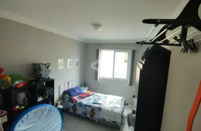 Apartamento semimobiliado com 2 quartos/dormitórios no bairro Ipiranga, em São José - SC