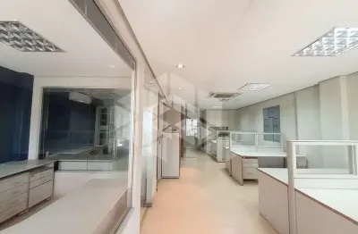 Sala comercial à venda na Rua Felipe Camarão, 690, Rio Branco, Porto Alegre