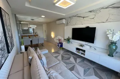 Apartamento 02 dormitórios, mobiliado e decorado, 1 vaga em capão da canoa.
