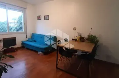 Apartamento 2 dormitórios com dependência de empregada no bairro santana