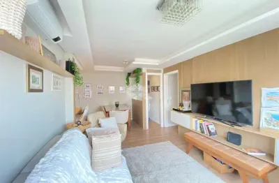 Apartamento com dois quartos e uma suíte no bairro auxiliadora