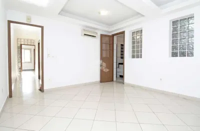 Apartamento com 110 m² e 2 quartos à venda no centro histórico.