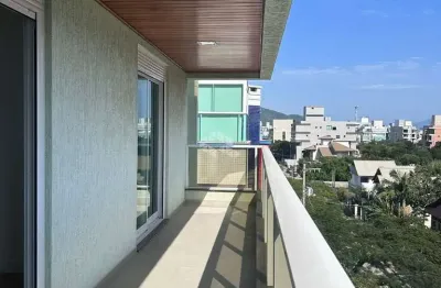 Cobertura duplex (apartamento) com três quartos na praia do mariscal em bombinhas/sc