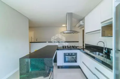 Duplex à venda em mariscal, bombinhas, com 3 suítes e vista para o mar