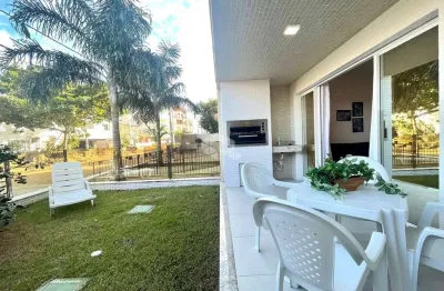 A venda garden mobiliado com dois quartos a poucos passos do mar! bombinhas sc