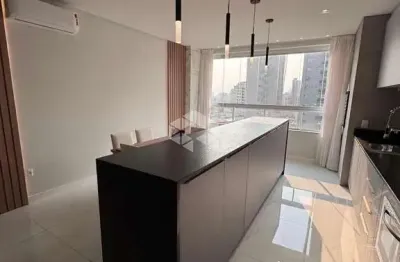 Apartamento mobilado com duas uites no pereque em porto belo sc