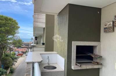 Apartamento mobiliado com dois quartos próximo ao mar em bombinhas sc