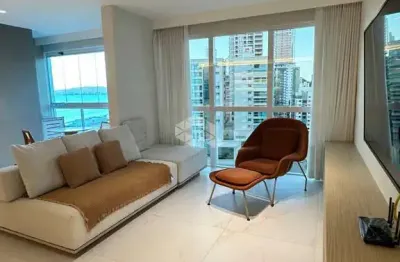 Apartamento Mobiliado com 3 Suítes Vista Mar no Centro, Itapema/SC